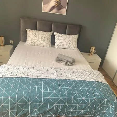 Apartment Dunavska Noc