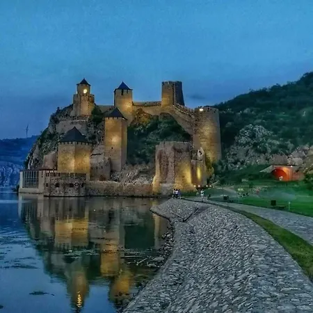 Dunavska Noc * Golubac
